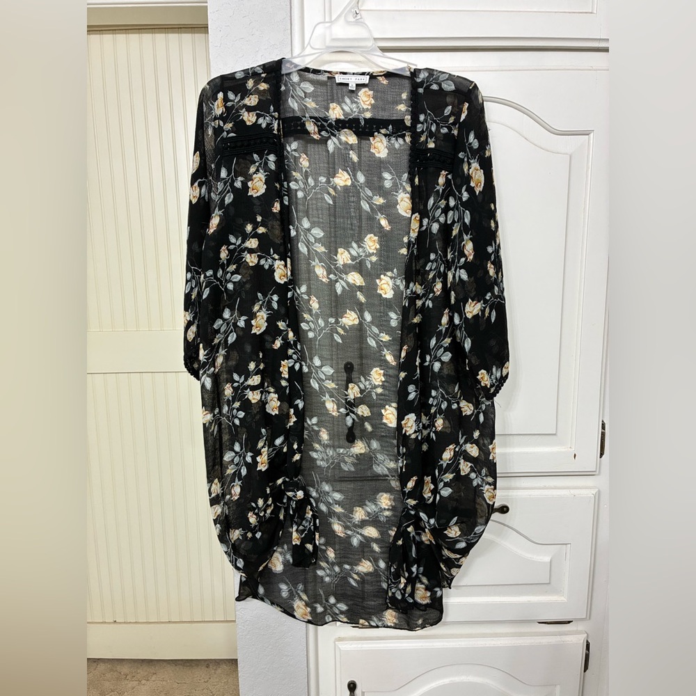 Emory Park Black Kimono with Yellow Floral Design